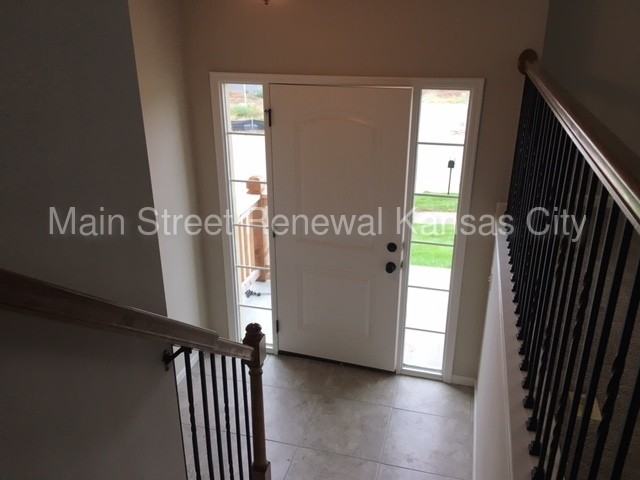 1400 N 9th St E - Photo 2 of 21