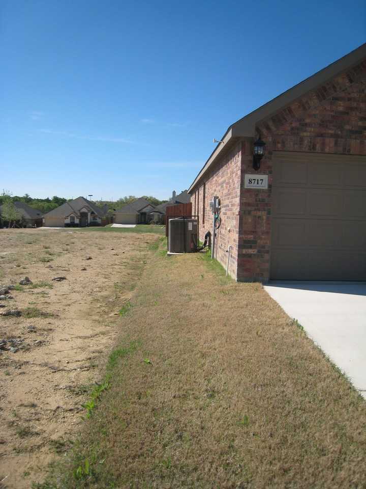 8717 Regal Royale Dr - Photo 2 of 56