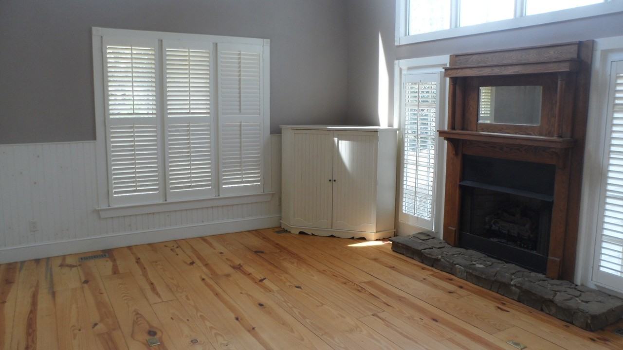 5405 Olivia Ct - Photo 2 of 19