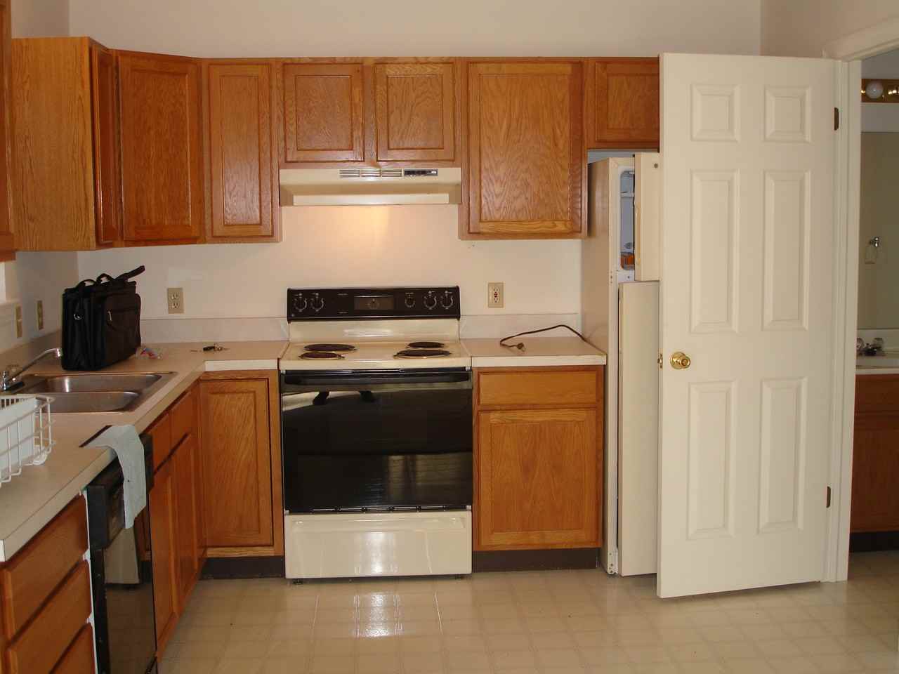 410 Groffdale Rd - Photo 2 of 8