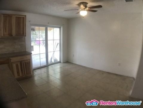 439 E Boyer St - Photo 3 of 8