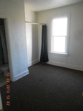 911 Washington Rd #2 - Photo 3 of 7