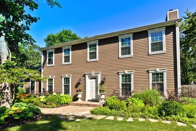 202 Old Elm Rd - Photo 2 of 38