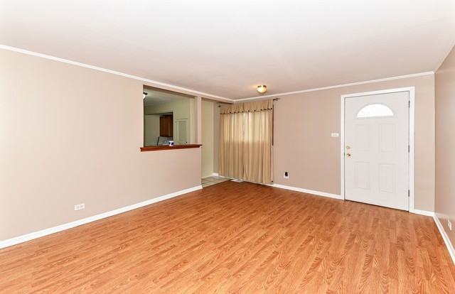 4227 W 90th St - Photo 2 of 13