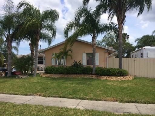 680 Mark Dr - Photo 2 of 14