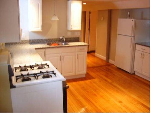 779 Shirley St B - Photo 2 of 4