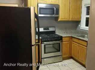 5830 E 17th St - Photo 2 of 10