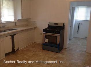 153 N 3rd St - Photo 3 of 5