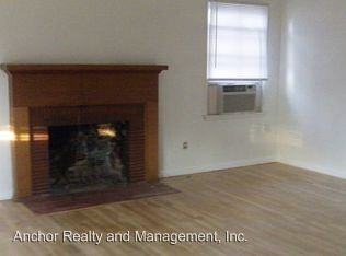 2665 N Acacia Ave - Photo 2 of 9