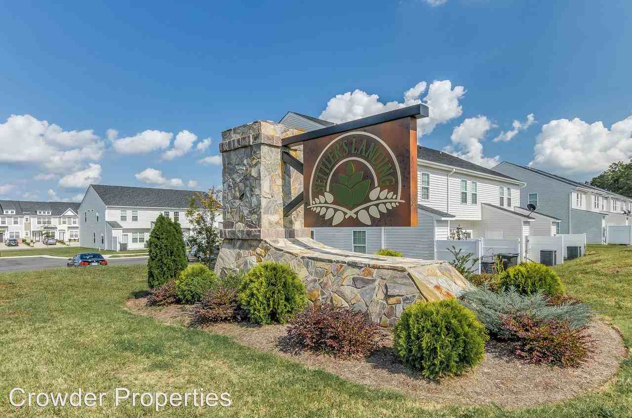 362 Halton Crossing Dr SW - Photo 2 of 20