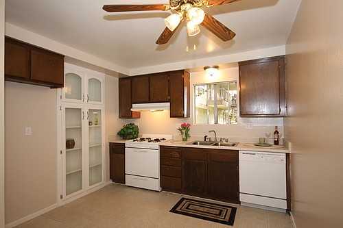 1450 E. Grove Ave. - Photo 5 of 14