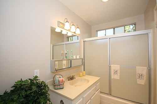 1450 E. Grove Ave. - Photo 7 of 14