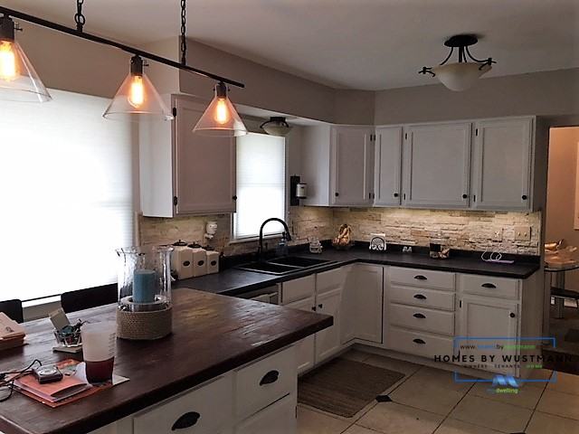 21405 Birdseye Lane - Photo 3 of 15