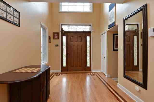 320 Beverly Dr - Photo 2 of 25