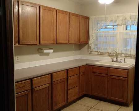 166 Harding St - Photo 2 of 5