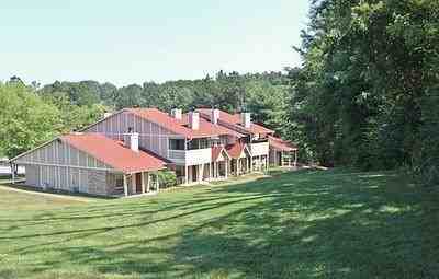 6220 Shallowford Rd. - Photo 3 of 40