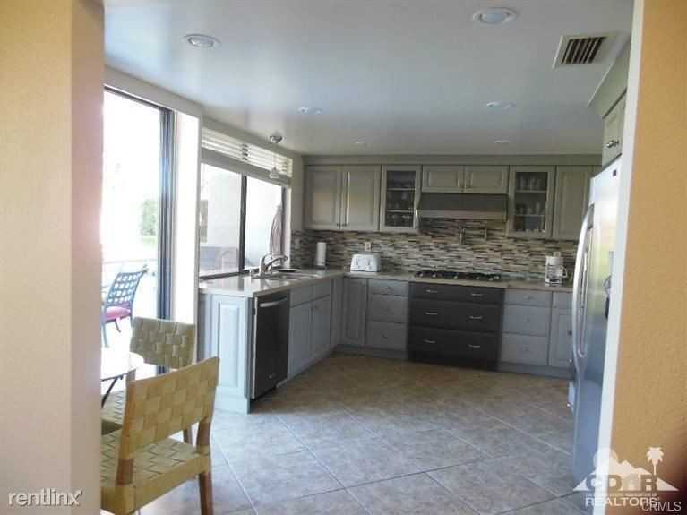 64 Avenida Las Palmas - Photo 3 of 24