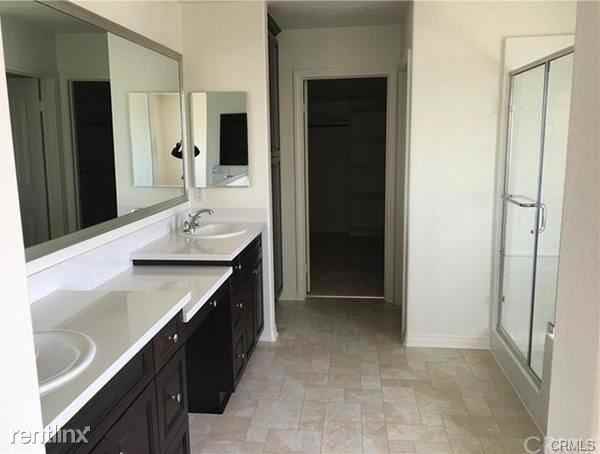 13115 Flagstaff Dr - Photo 3 of 7