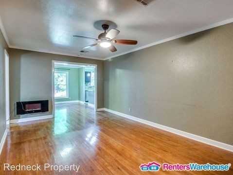 2832 NW 66th St - Photo 3 of 10