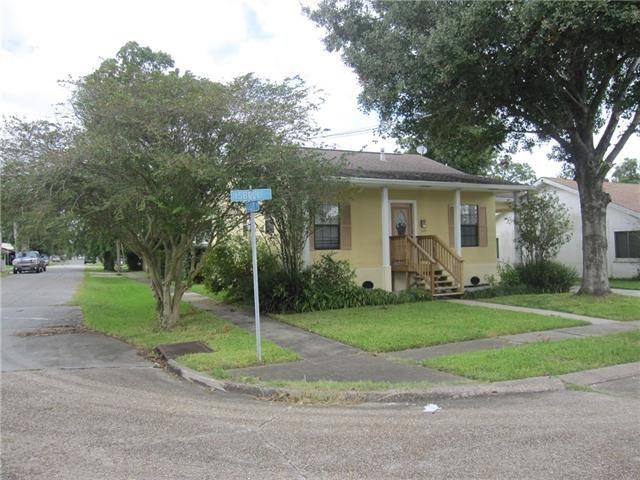 1101 Isbell St - Photo 2 of 17