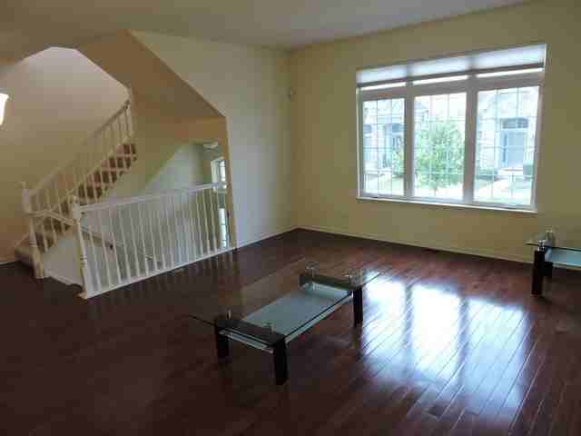 187 Sype Dr - Photo 2 of 31