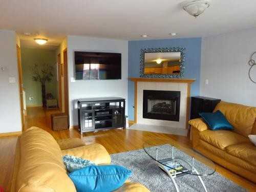 5826 W 54th Pl #2B - Photo 3 of 17