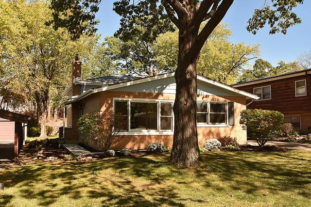 15 Norton Ave - Photo 3 of 24