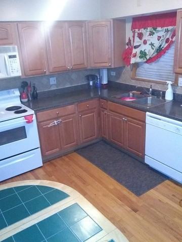 8610 W Summerdale Ave #2S - Photo 2 of 10
