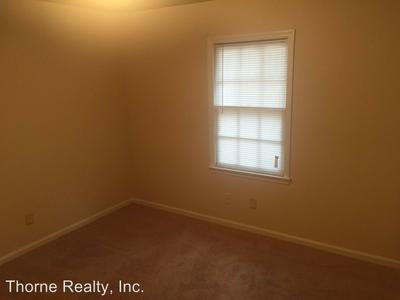 2257 Sherwood Ave - Photo 2 of 4