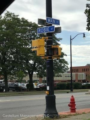 57 Robie St - Photo 3 of 6