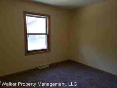 1225 Elgin Ave - Photo 2 of 5