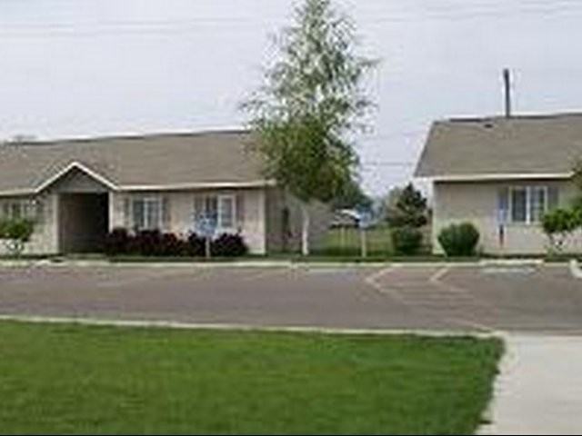 Valley Commons Ii - Photo 2 of 6