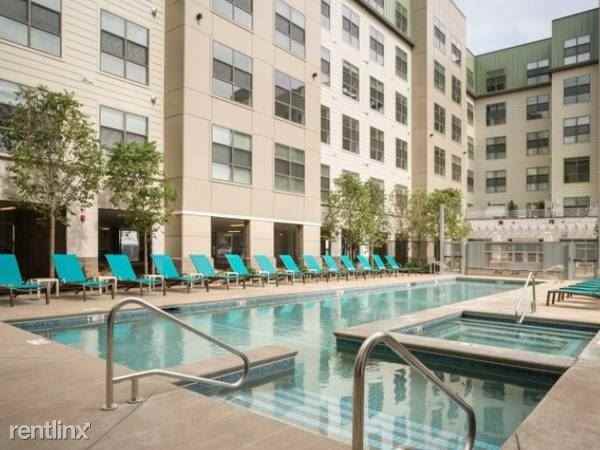 41 Addison St - Photo 2 of 5