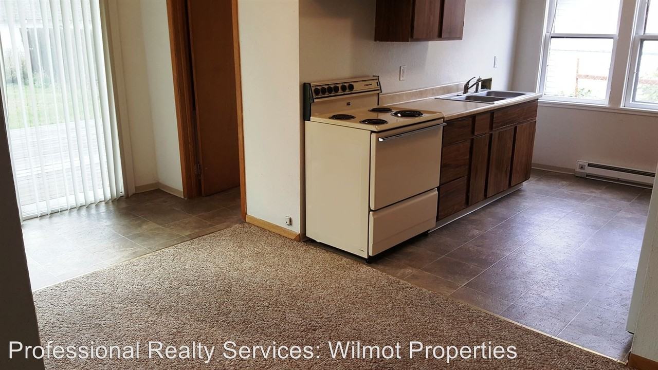 128 E Liberty Ave - Photo 3 of 8