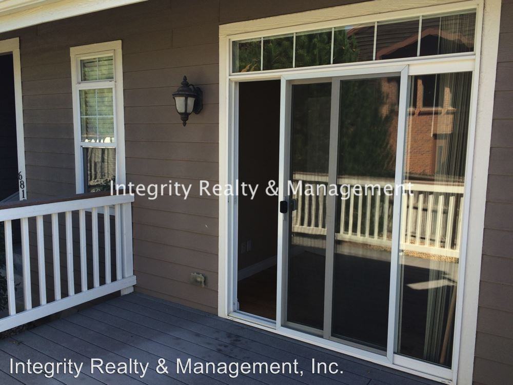 6815 W Yale Ave - Photo 2 of 17