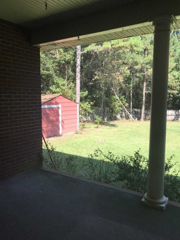 38 St Charles Ave - Photo 3 of 6