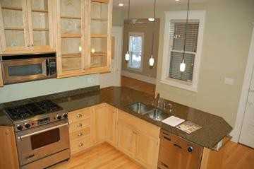 3328 Irving Ave S - Photo 3 of 11