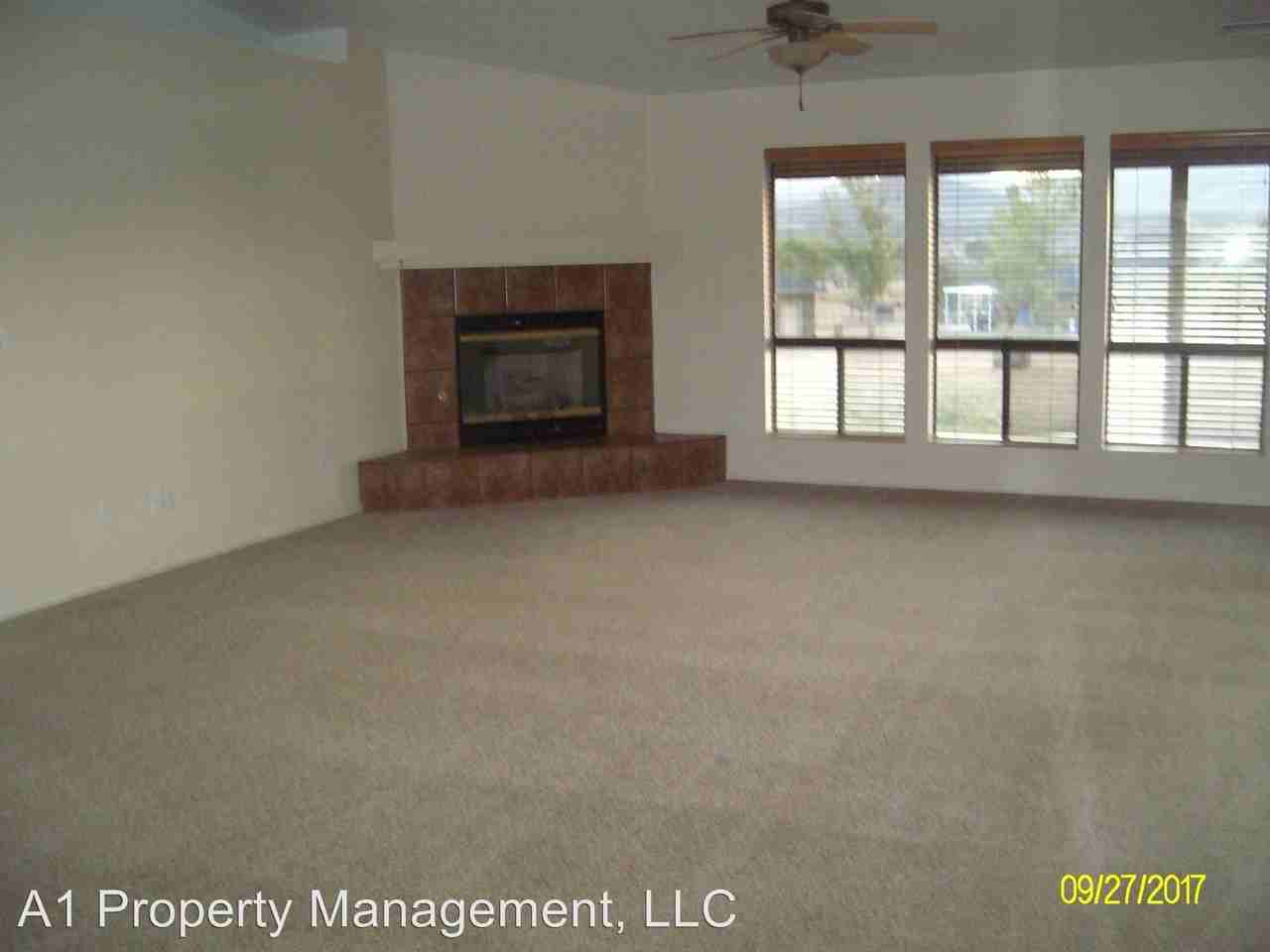 13925 E Soldier Pass - Photo 2 of 12