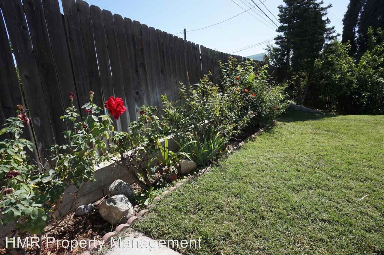 672 Cinderella Dr - Photo 2 of 34