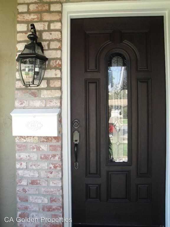 1767 Mt Rushmore Dr - Photo 2 of 17