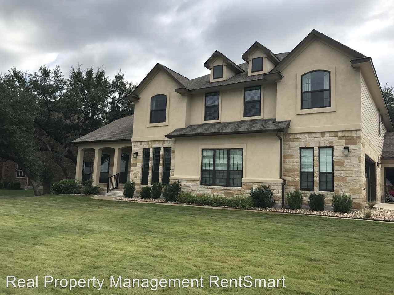 3118 Carnousty St - Photo 2 of 41