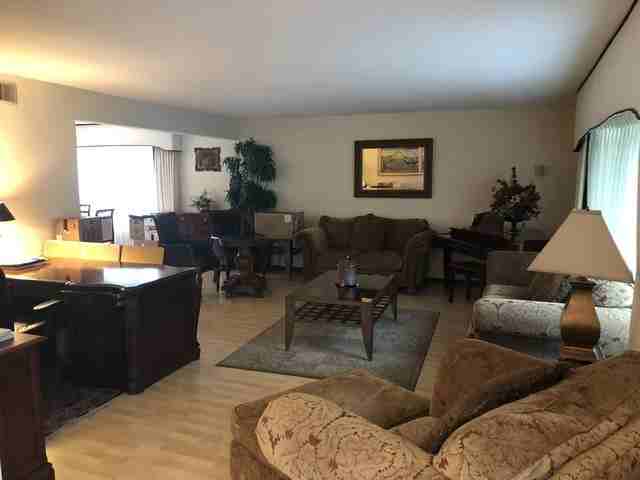 8600 Heather Dr - Photo 3 of 18