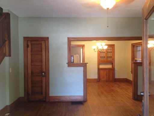 804 Ferry St - Photo 3 of 30