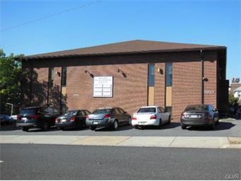 2040 Hay Terrace - Photo 2 of 7