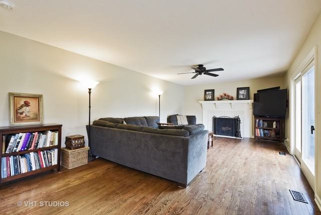 205 Cold Spring Rd - Photo 3 of 24