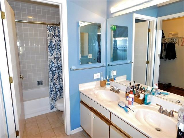 327 Farmhill Cir - Photo 3 of 10