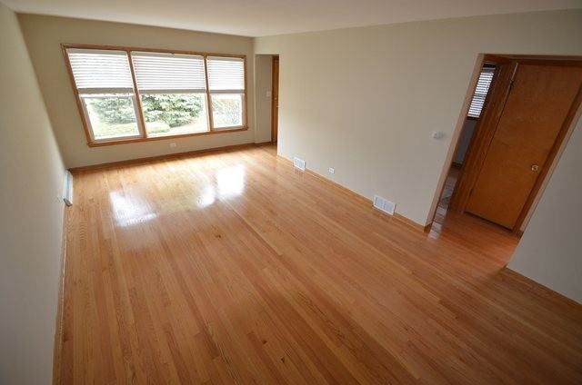 8307 Ballard Rd - Photo 2 of 7