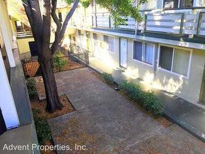 2515 10th Ave - Photo 3 of 9