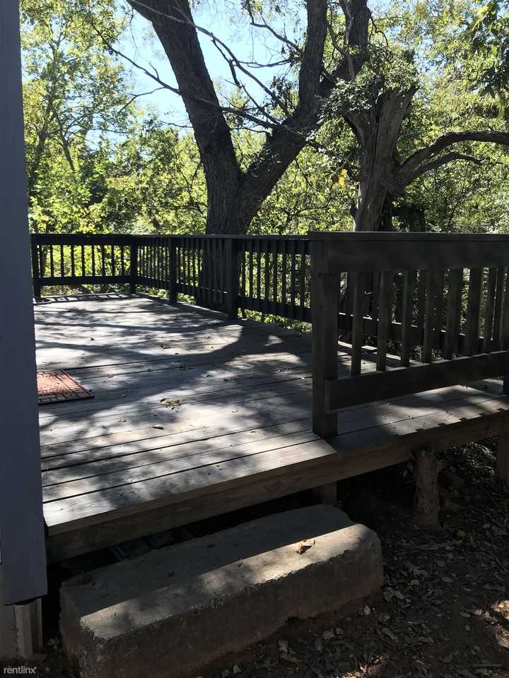 103 S 5th St - Photo 2 of 8