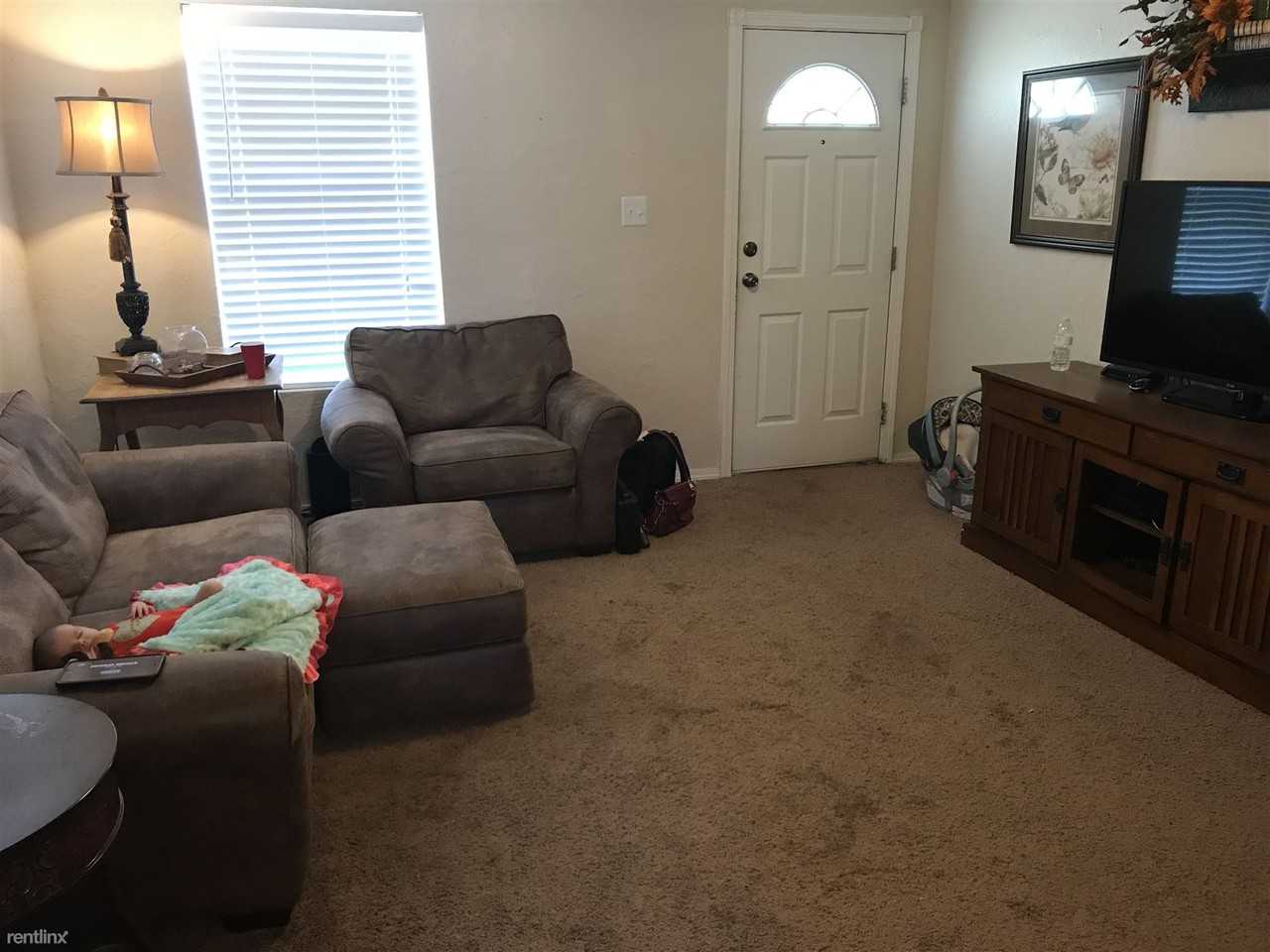 103 S 5th St - Photo 3 of 8